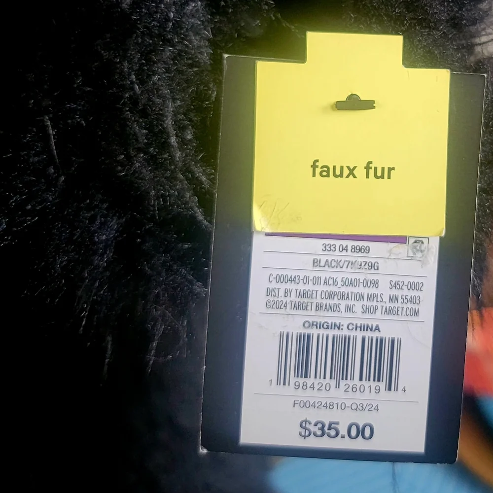 Art Class L(10-12) Girl's Long Faux Fur coat with pockets.($35)